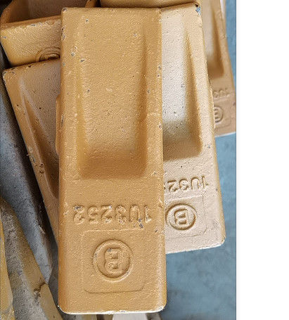 IU3252 Ekskavatör Kova Dişleri Katı Vibro Borma Rig Kova Dişleri CAT 312 için