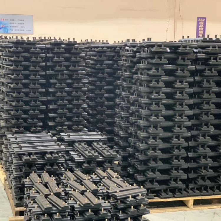 450mm/600mm PC30 PC40 PC45 PC60 PC75 kazıcılar için Bolt-on Kauçuk Track Yastıkları
