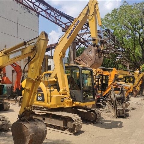 PC58-8 PC60-8 PC70-8 İkinci el kazıcı 6.18 ton kullanılmış sürünen kazıcı