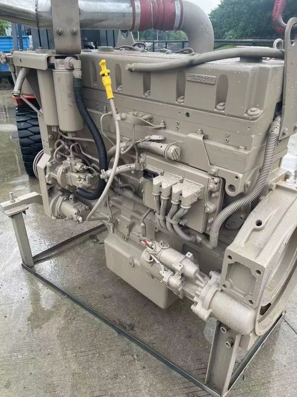 QSM11 Motoru 71115335 OEM Hyundai ROBEX520LC-9'lar için kullanılan yüksek kaliteli dizel motor