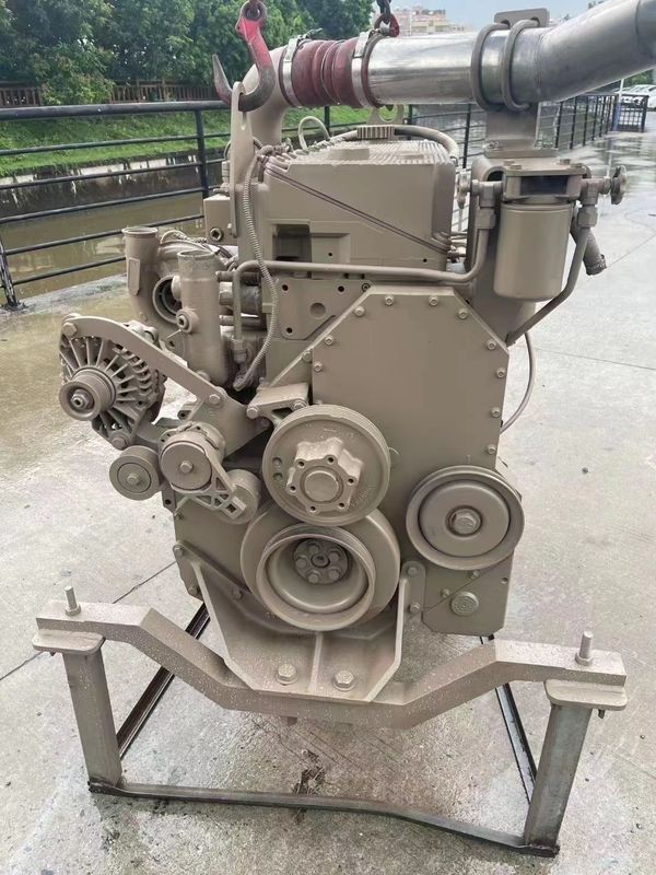 QSM11 Motoru 71115335 OEM Hyundai ROBEX520LC-9'lar için kullanılan yüksek kaliteli dizel motor