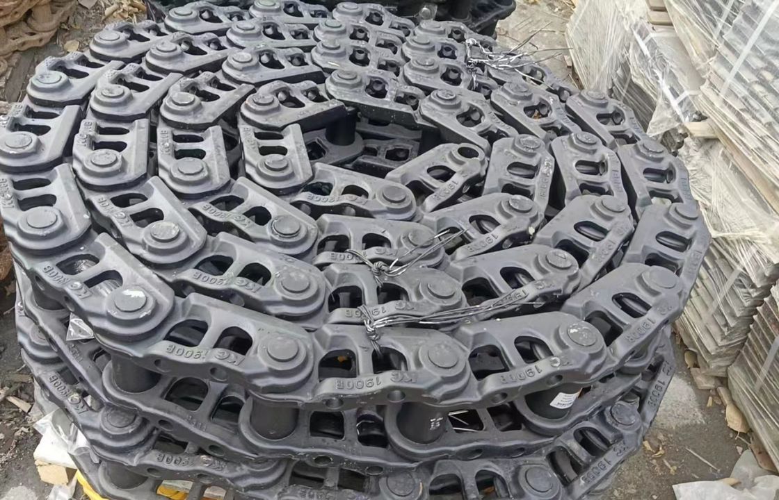 Sk200 Çalışma makinesi parçaları şasi altındaki parçalar Track Link Track Shoe Track Roller Top Bottom Roller Sprokcet Idler