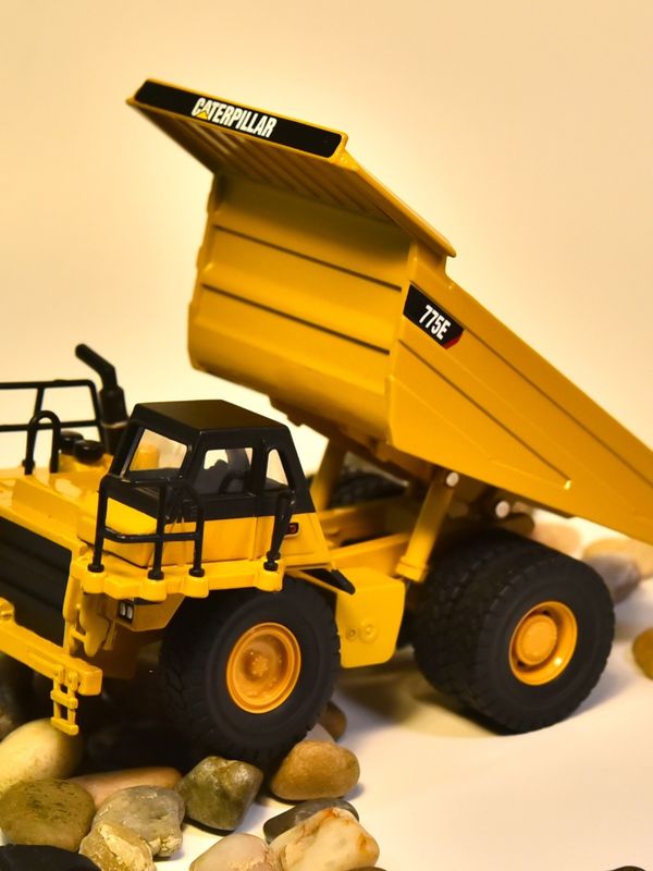 NORSCOT CAT775E Çöp Kamyonu 1/64 Ölçek Alloy Diecast Model Araç Koleksiyon Dekoru