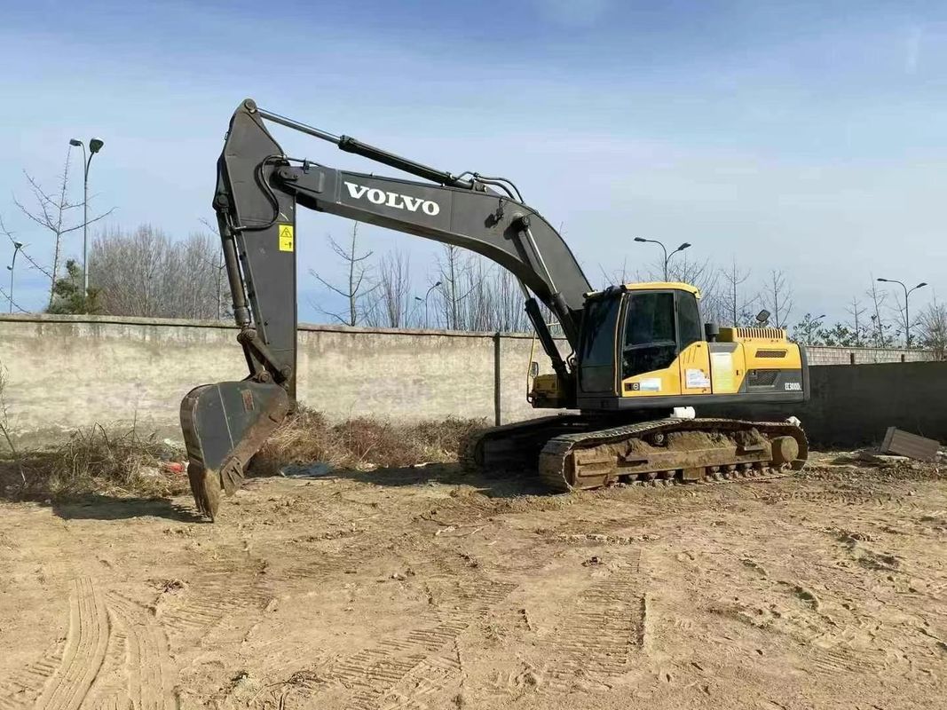İnşaat ve Madencilik İçin Güvenilir Kullanılmış EC300DL Kazı Makinesi Ağır Toprağı İşleme Ekipmanı