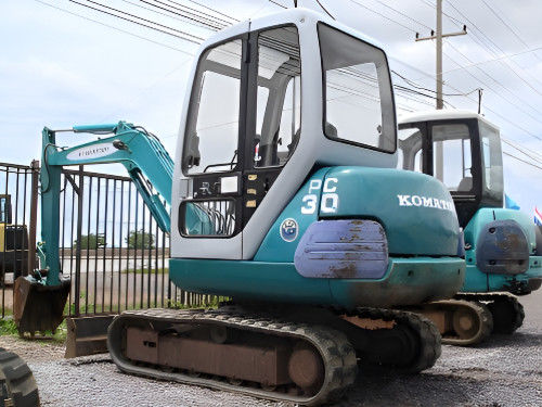 İyi bakımlı Kullanılmış Komatsu PC30-7 Mini Kazıcı İnşaat ve Bahçecilik için ISO Sertifikalı