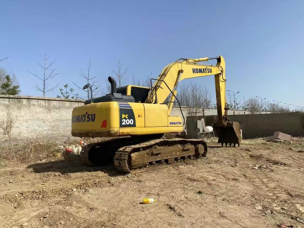 İnşaat projeleri için yüksek performanslı kullanılan Komatsu PC200-8M0 20 tonluk kazıcı