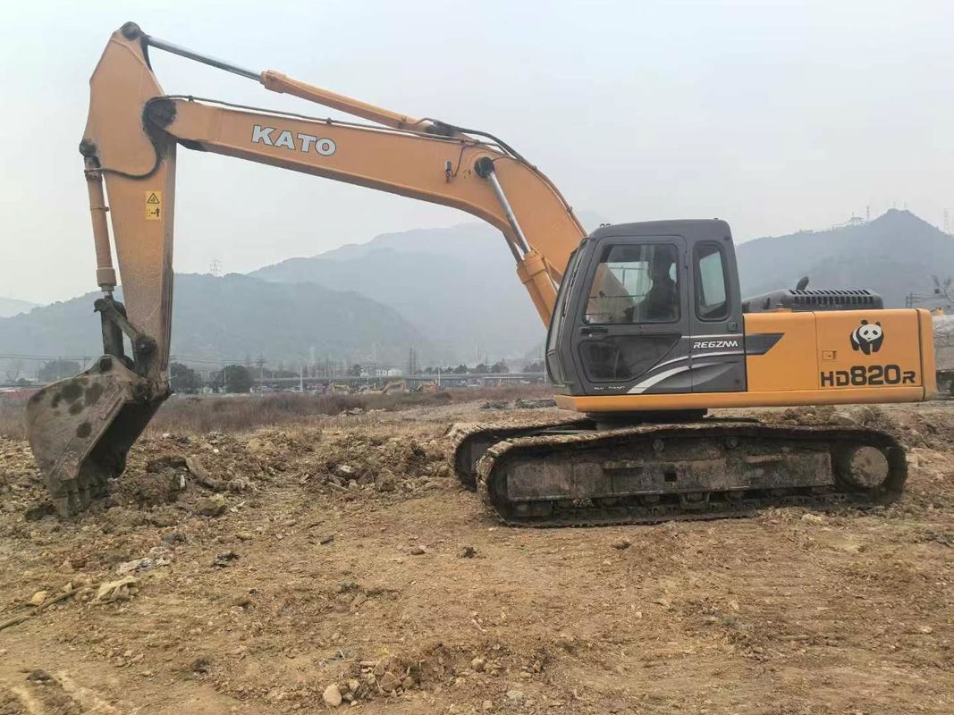 Kullanılmış Kato HD820R Mini Kazıcı 8 Ton Kapasite Tam Servisli CE ISO Peyzaj Uygulamaları