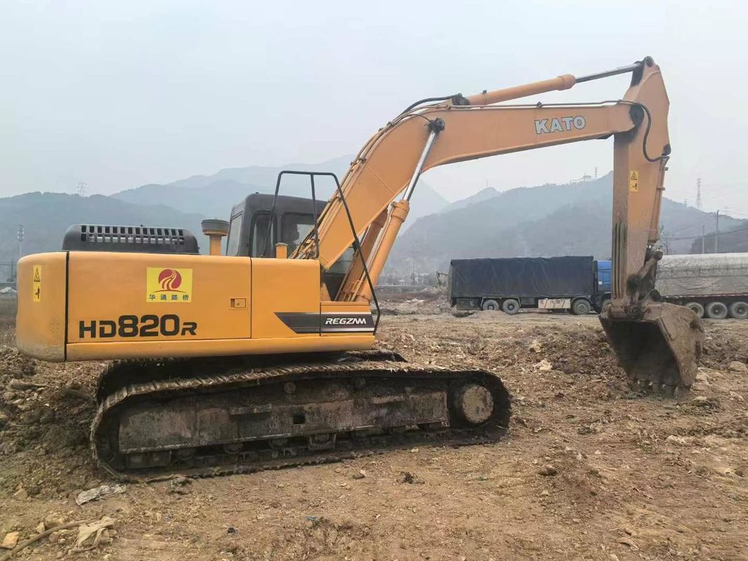 Kullanılmış Kato HD820R Mini Kazıcı 8 Ton Kapasite Tam Servisli CE ISO Peyzaj Uygulamaları