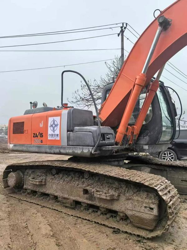 Kullanılmış Hitachi ZAXIS 200-3G Kazı makinesi Madencilik İnşaat Toprağı taşımak için 20 ton kapasiteli