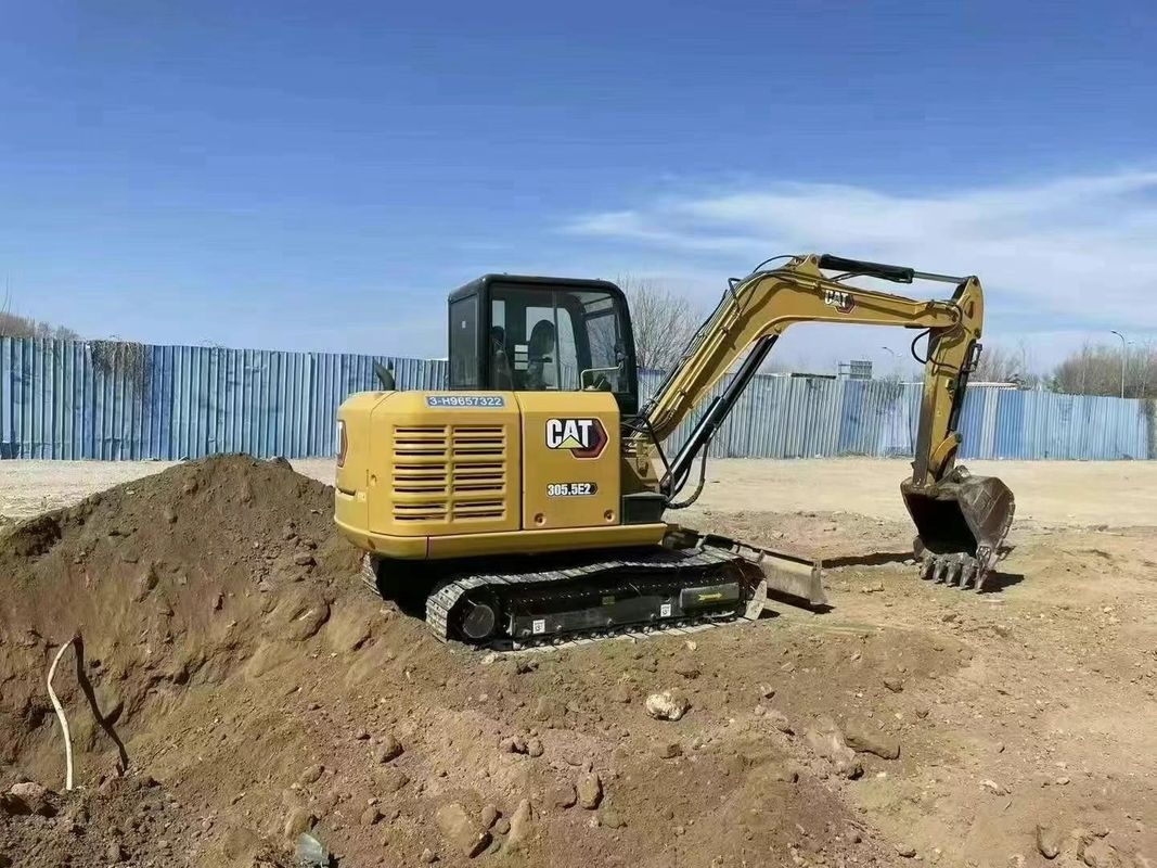 Kullanılmış CAT 305 Mini Kazı makinesi Düşük saat doğrulanmış 1 yıllık garanti CE sertifikalı güvenilir