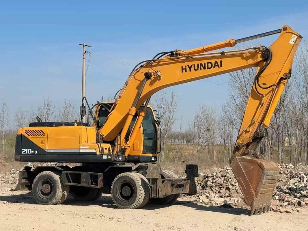 Kullanılmış 2014 Hyundai 210-9 tekerlek ekskavatörü | Güvenilir Durum | Uygun fiyat