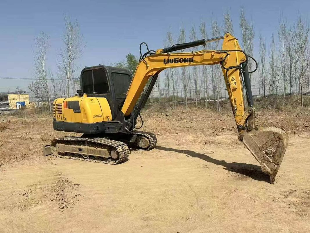 Kullanılmış Liugong 906E kazıcı ağır inşaat işleri için yüksek kaliteli makine
