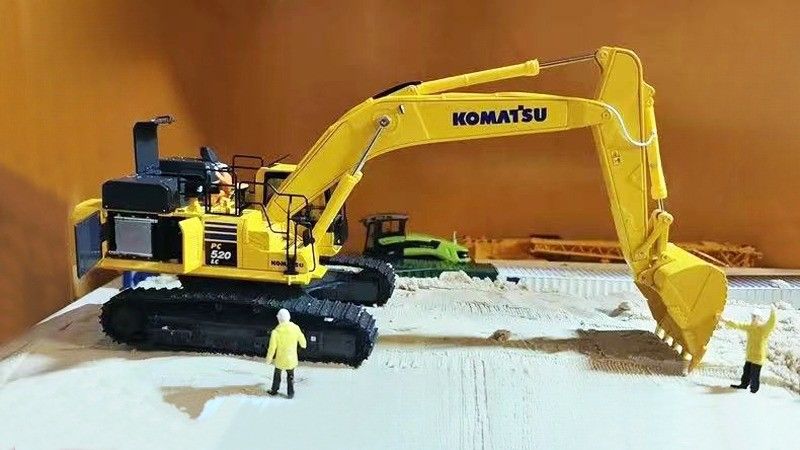 1/43 Ölçekli Komatsu PC520LC-11M0 Alaşım Dökme Kazı Kazı Makinesi - Lisanslı Koleksiyoncu