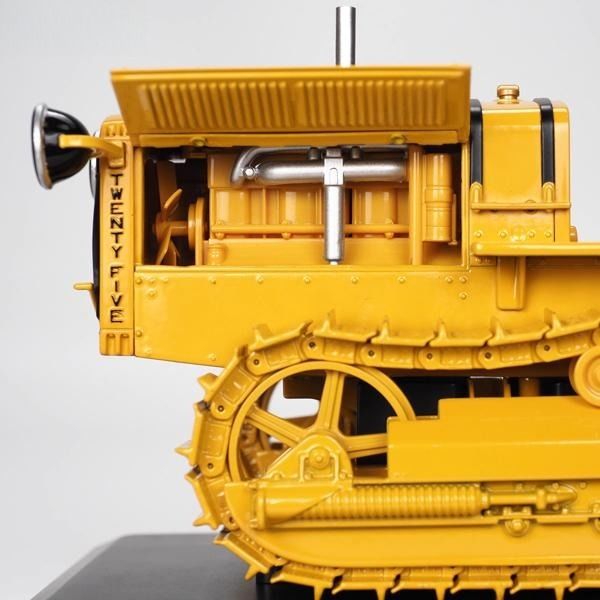 Diecast Masters 1:16 Ölçek 25 Traktör Modeli DM Alaşımlı Çiftlik Aracı Minyatür 85679