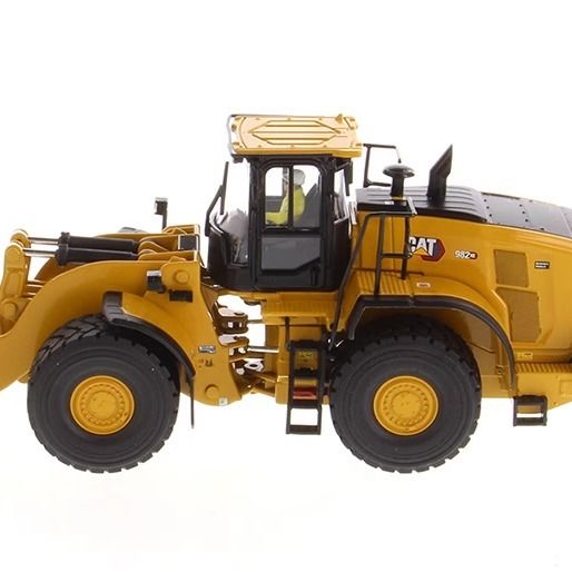 DM Yeni 982 XE Tekerlekli yükleyici 1/50 ölçekli alaşımlı araç modeli 85685 Diecast Masters