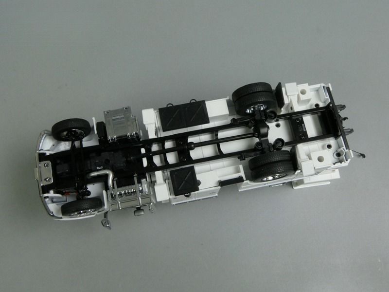 1/32 Peterbilt 536 Altec AA55 Havalı Çalışma Platformu ile DM Model 71105