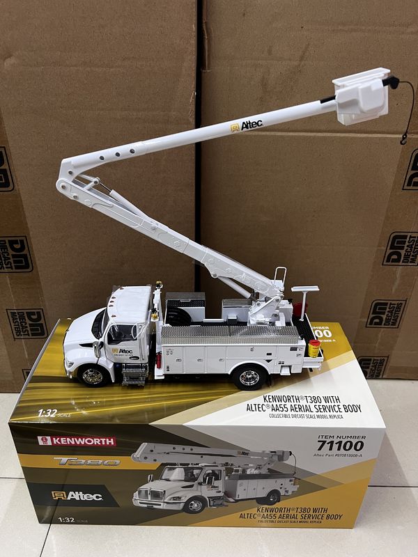 DM 1/32 Kenworth T380 Havadan Çalışma Platformu Kamyonu Alaşım İnşaat Aracı Modeli 71100
