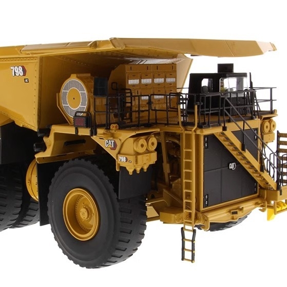 Diecast Masters 1:50 CAT 798AC Süper Büyük Madencilik Taşıma Kamyonu Die-cast Model 85671