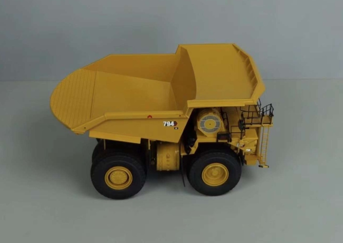 Diecast Masters 1:50 Ölçekli CAT 794AC Süper Büyük Madenli Kamyon Taşıyıcı Çöp Kamyonu Model 85670