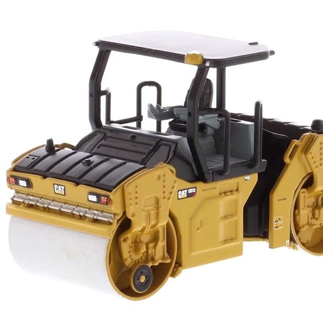 1:64 DM CB-13 Titreşimli Silindir Modeli Caterpillar İnşaat Mühendislik Aracı 85630
