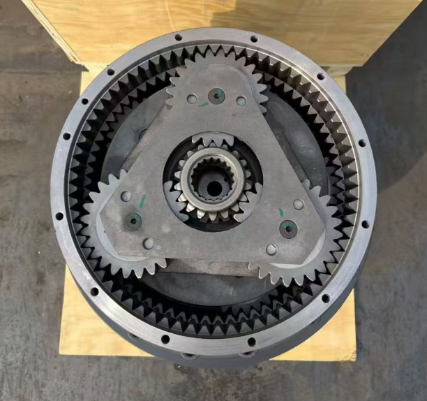 High-Quality Excavator Parts Hydraulic Travel Motor 11C0264 Final Drive for LG922D LG922E