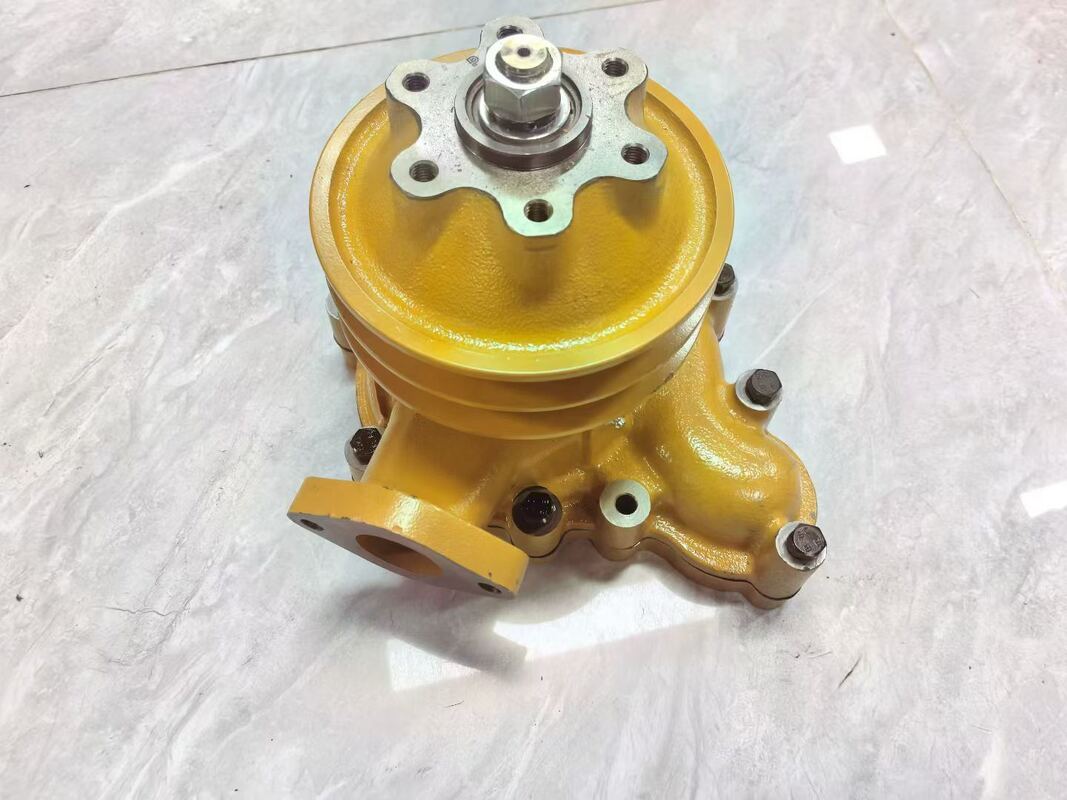 Komatsu 4D130 motoru Uzun ömürlü 6114-61-1100 Su Pompası Komatsu İnşaat Makineleri Motoru Parçaları